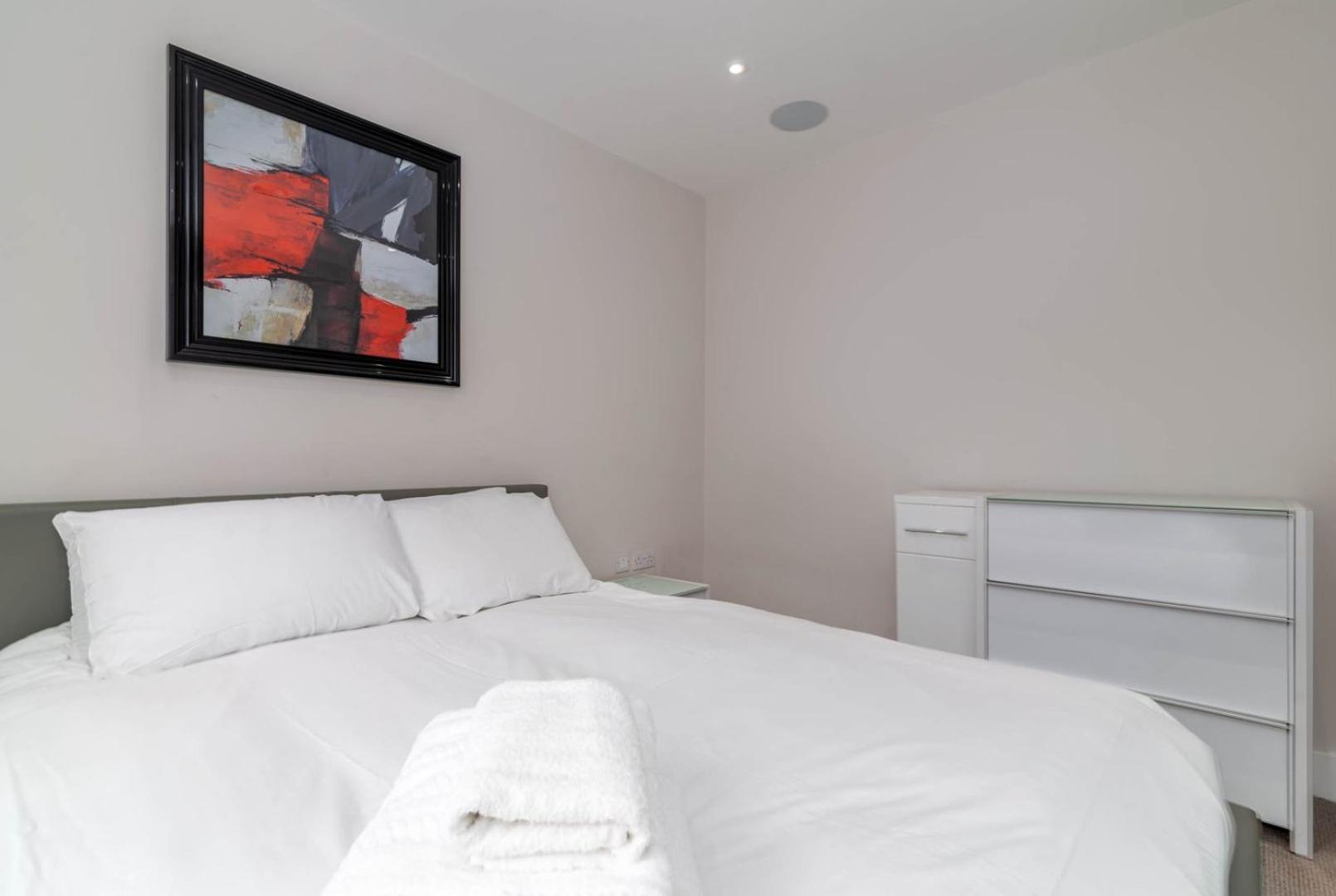 Appartamento Guestready - Modern In Southwark *